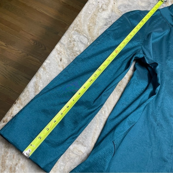 MYCRA PAC Rain Coat Short Length Peacock Teal Color Lace Lining - Picture 9 of 15